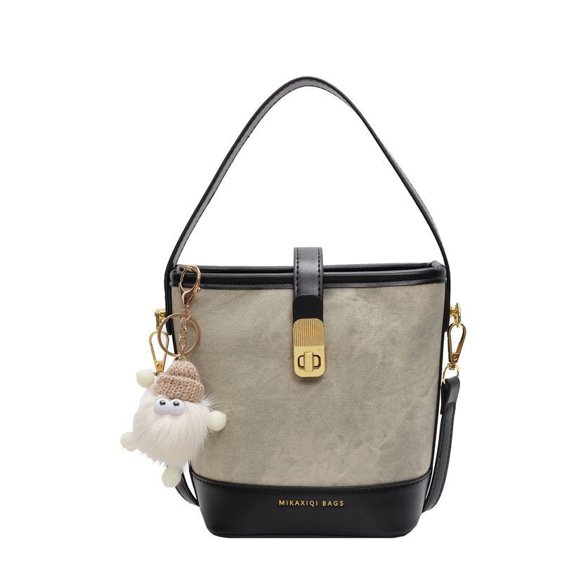 Elegante Strukturierte Eimer Tasche Brehn