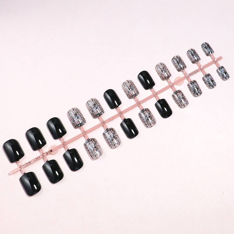 Glänzendes Künstlerisches Press-On Nagelset mit Abstraktem Design Brehn