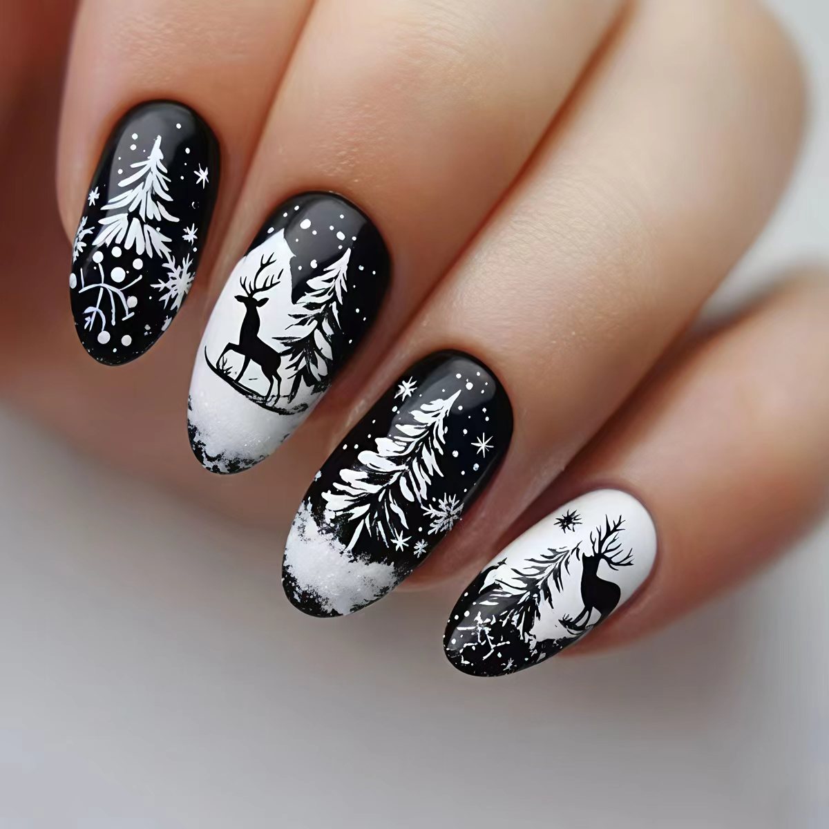 Elegante Kunstnägel Im Weihnachtlichen Design Brehn