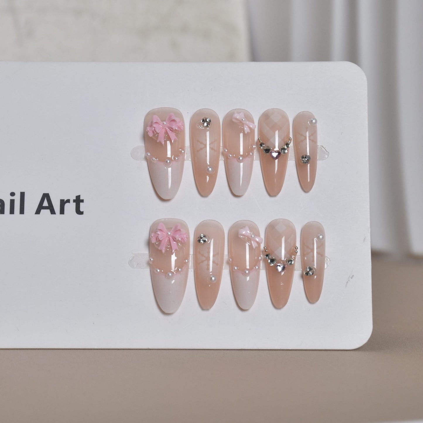 Dekoratives Press-On Nagelkunst Set Brehn