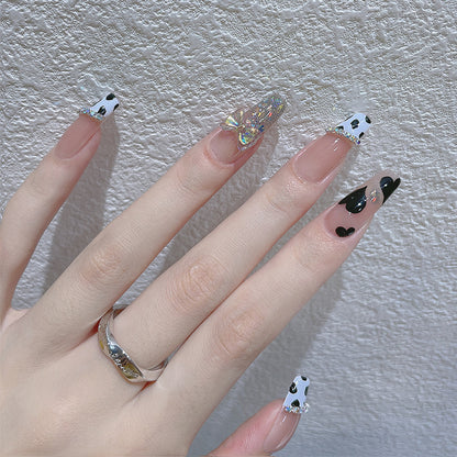 Dekorative 3D Herz- und Kuhmuster-Nagelkunst-Extensions