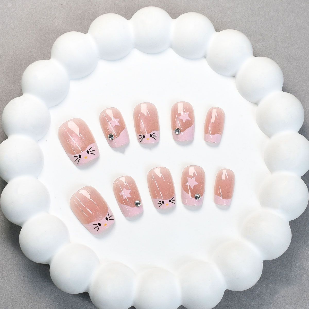 Künstliche Wunderschöne Nagelkunst Brehn