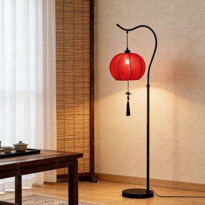 Oriental-inspirierte Stehlampe