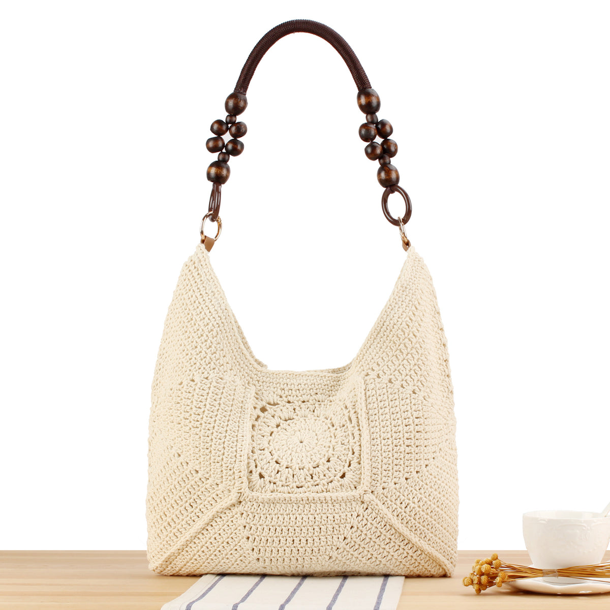 Handtasche Aus Handgeknüpftem Naturmaterial mit Stilvollen Holzgriffen Brehn
