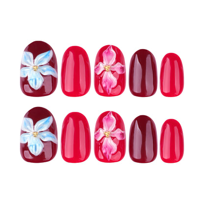 Kunstvolle Nagelkunst mit Blumen-Motiven Brehn