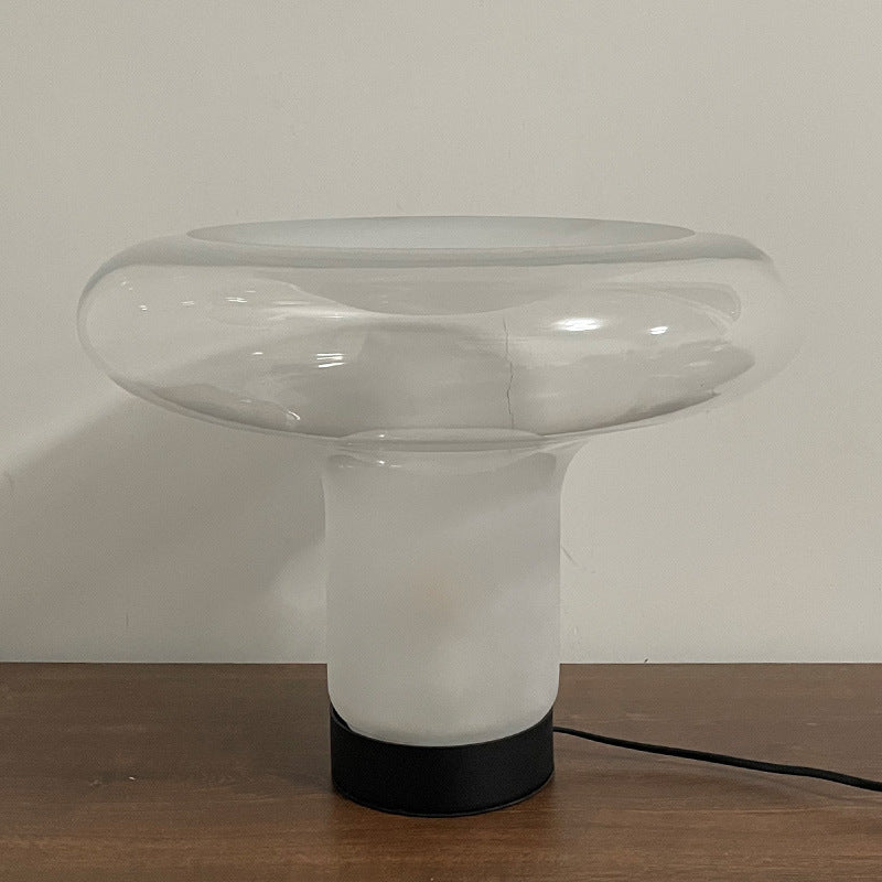 Moderne skulpturale Glas-Tischlampe