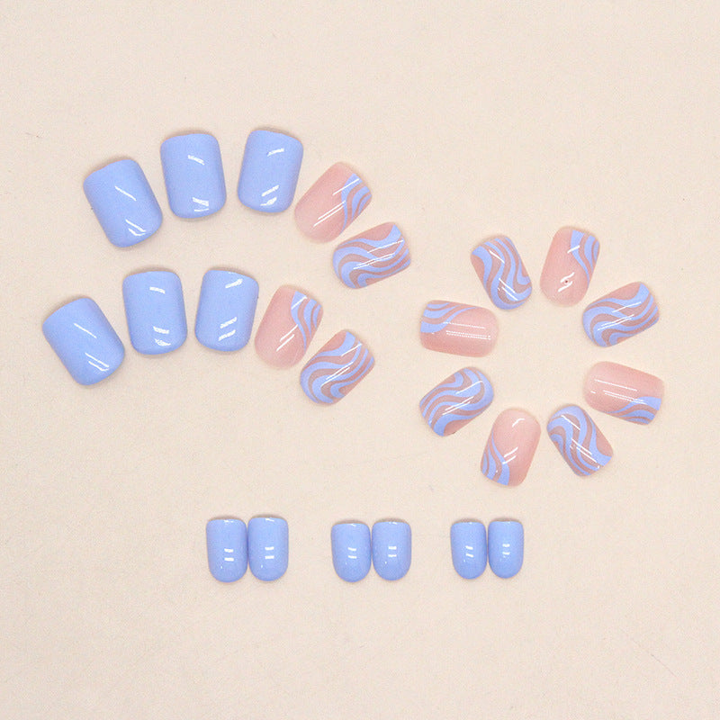 Floral Wave Design Press-On Nagelkunst Brehn