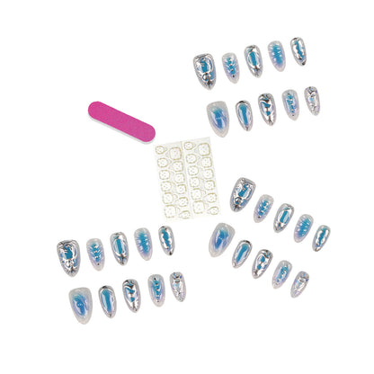 Künstlerisches Nageldesign