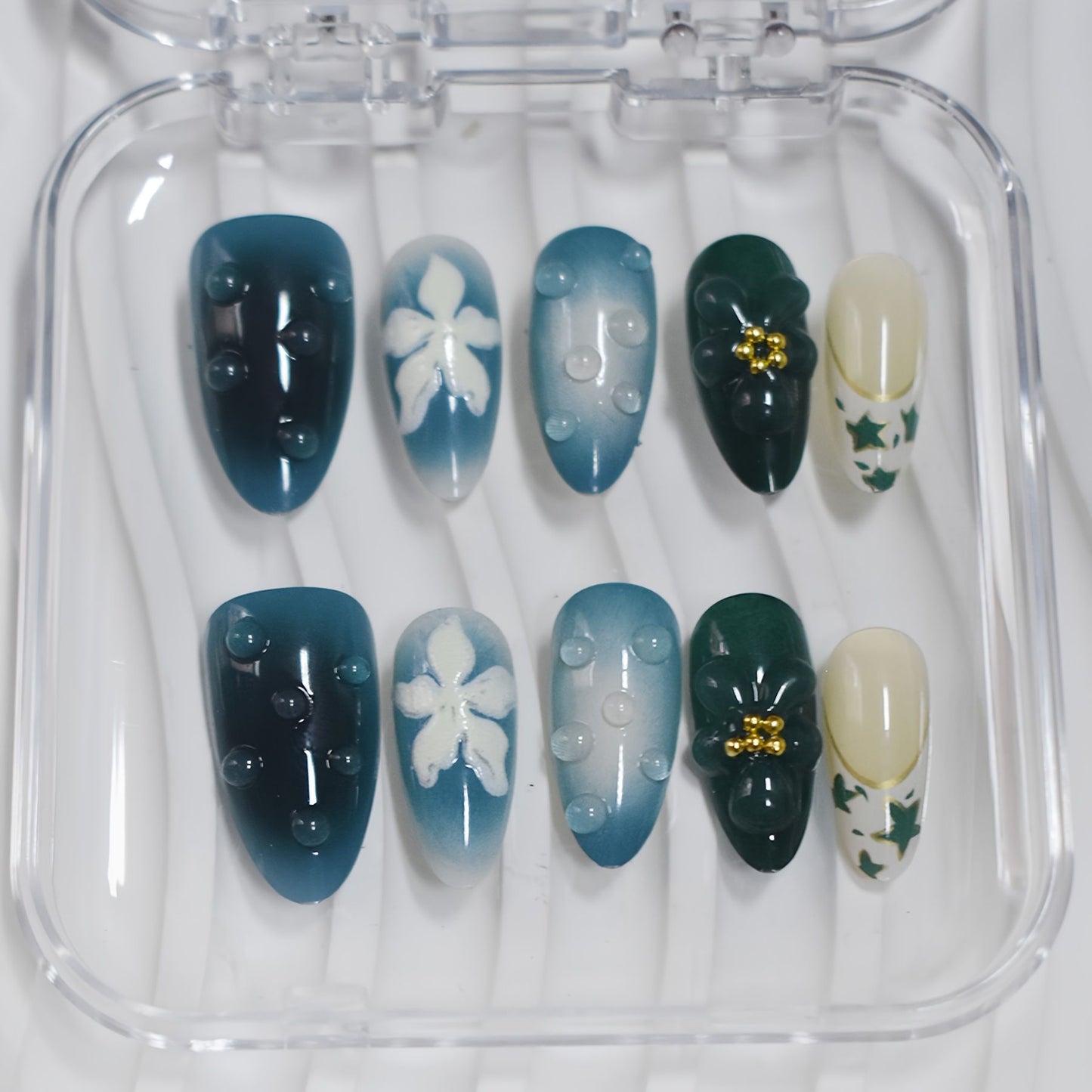 Künstlerisches Gel-Nagelkunst-Design Brehn