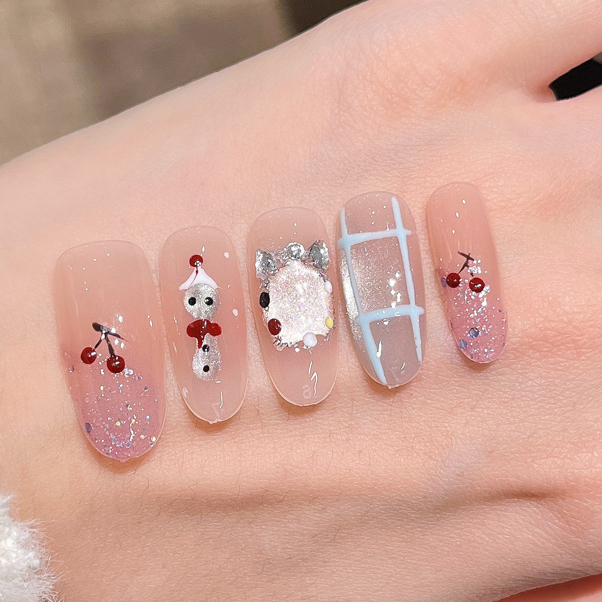 Künstlerisches Press-On Nail Set Brehn