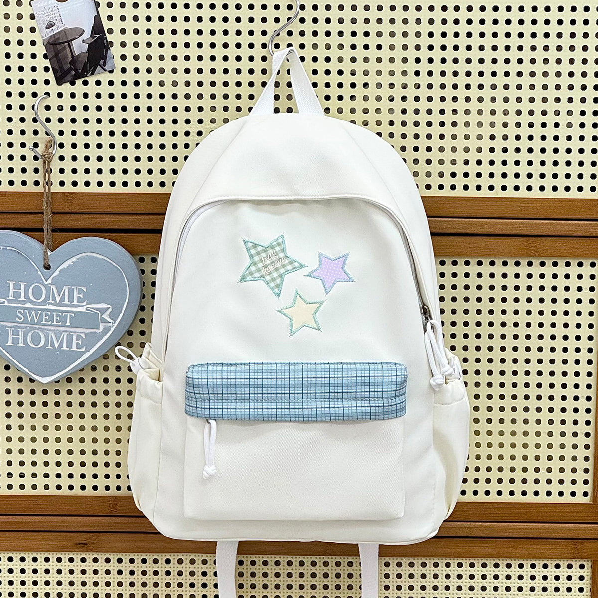 Stylischer, mit Sternen verzierter Rucksack Brehn