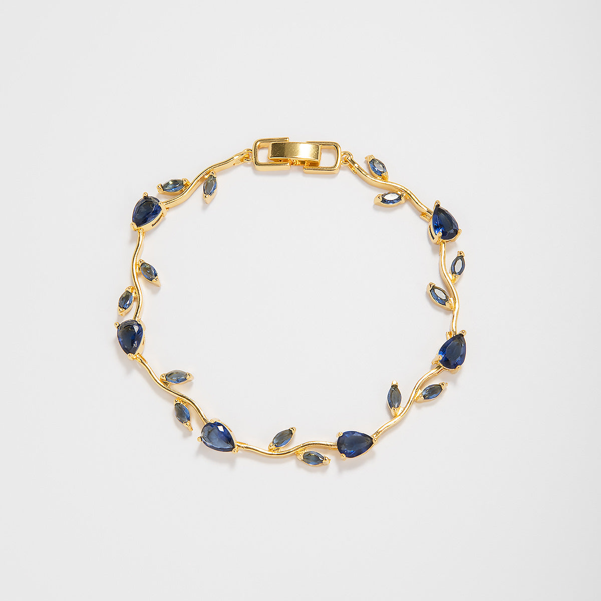 Elegante florale Design-Aussage-Armband Brehn