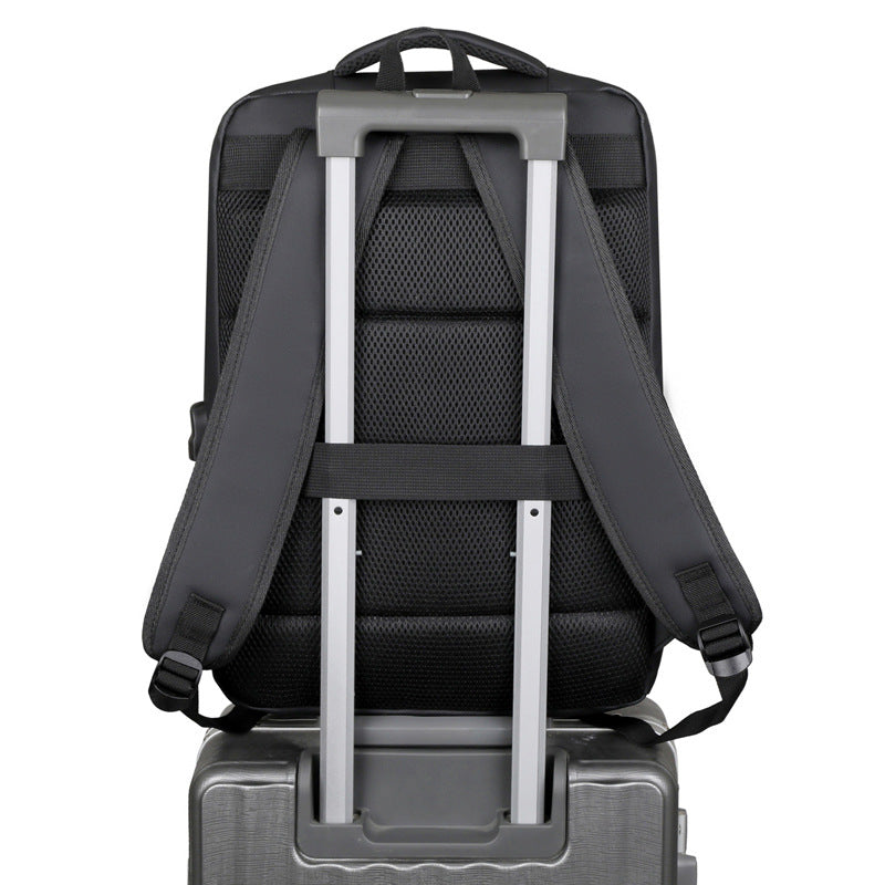 Business Rucksack mit Schützendem Laptopfach und Innovativem Organizer-System Brehn