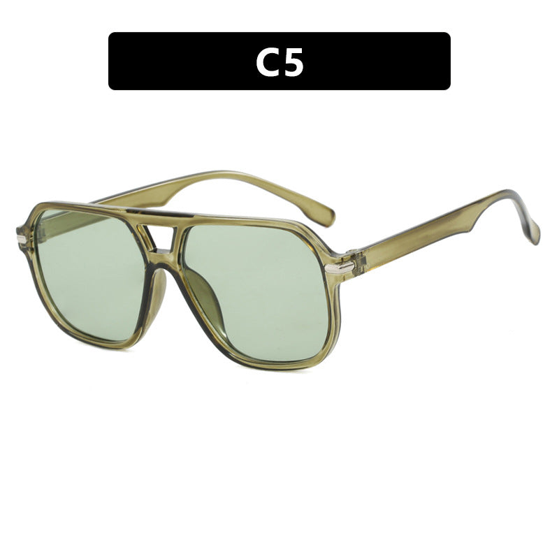 Damen modische Sonnenbrille mit schützendem UV-Filter und stylishen Gläsern Brehn