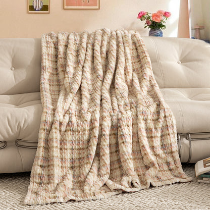 Kuscheldecke aus luxuriösem Kunstfell mit gewellter Struktur und weicher Mikrofaser-Rückseite Brehn