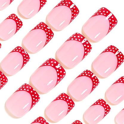 Dekoratives Französisches Spitzen-Nagelkunstdesign Brehn