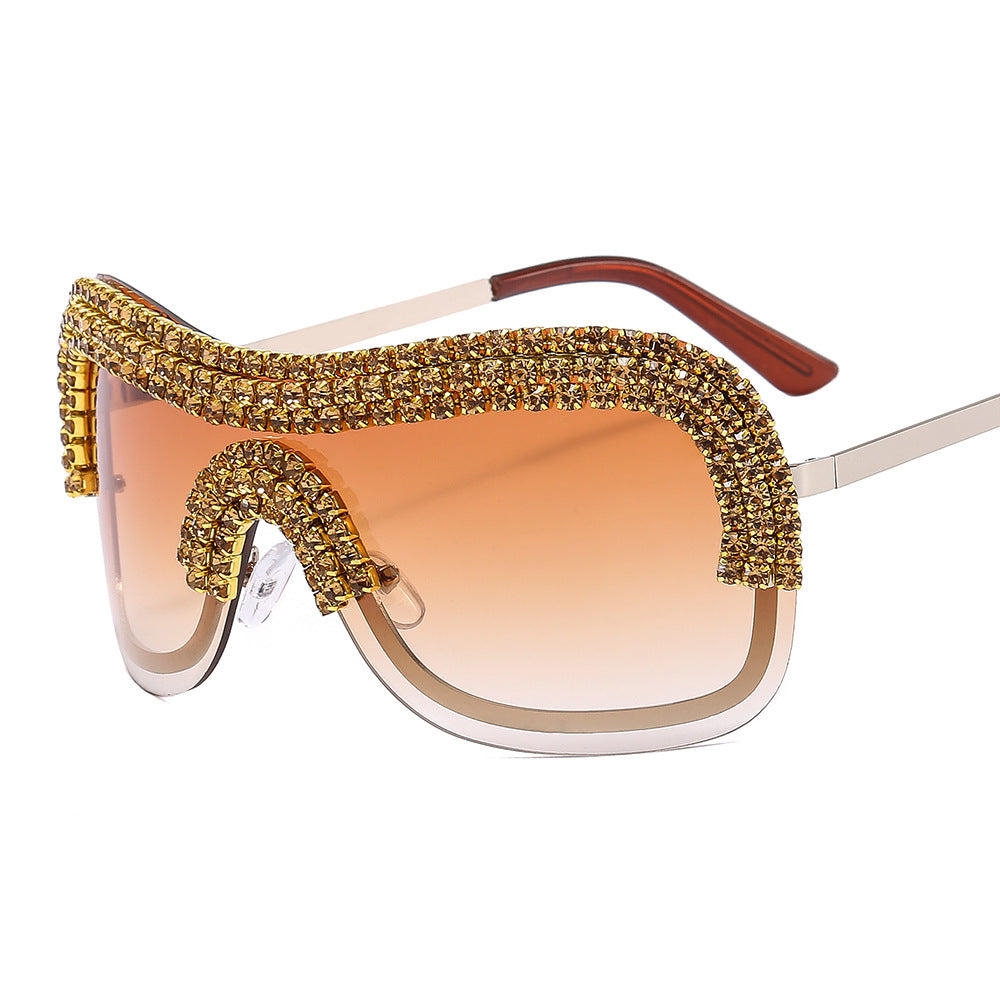 Damen Glamouröse Sonnenbrille mit funkelndem Strassrahmen Brehn