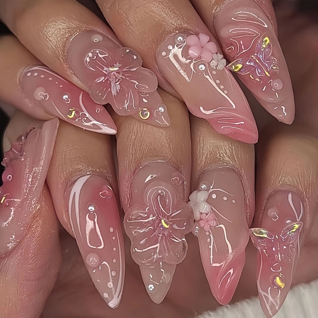 Künstlerisch Infundierte Florale Press-On Nagelset Brehn