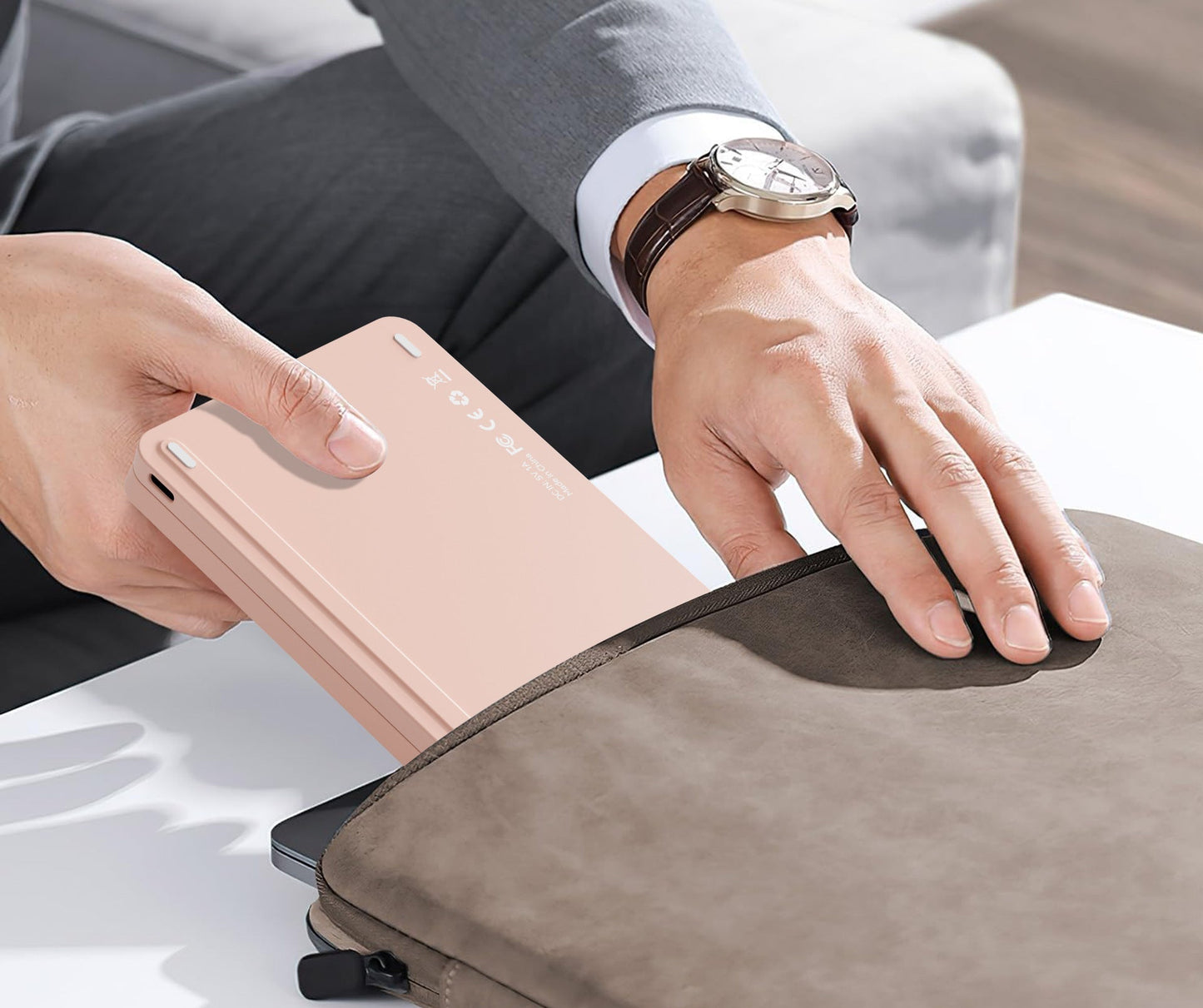 Ultra-Tragbare Bluetooth-Tastatur mit Multi-Geräte-Kompatibilität Brehn