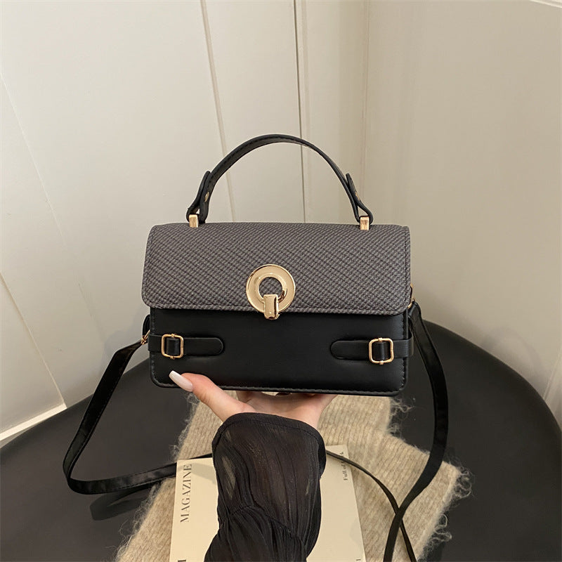 Strukturierte Handtasche
