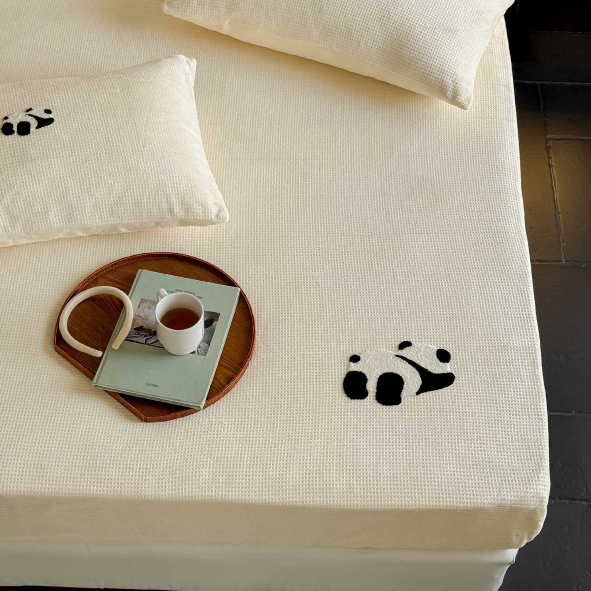 Cord-Texturiertes Fitted Bettwäsche- und Kissenbezug-Set mit bestickten Panda-Akzenten
