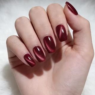 Glänzendes Metallic Press-On Nagelset Brehn