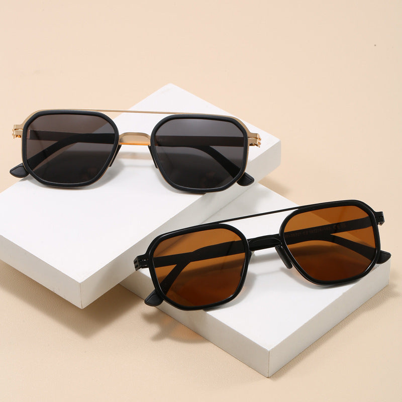 Damen modische Sonnenbrille im modernen stilvollen Design Brehn