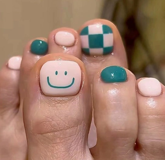 Florales Nageldesign Verbesserungen Brehn