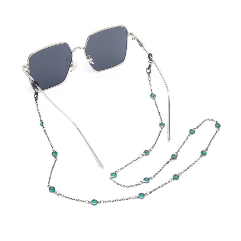 Stylische quadratische Sonnenbrille mit dekorativer Kette Brehn