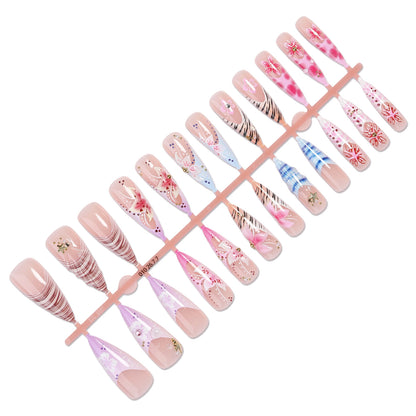 Kunstnagelset mit floralen und kreativen Designs Brehn