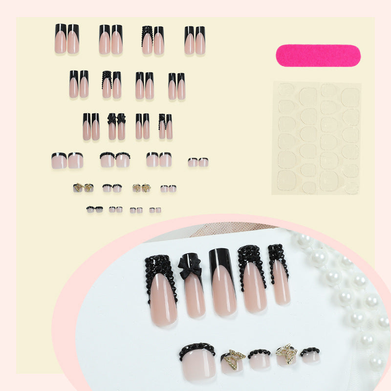 Elegantes Press-On Nagelkunstset mit dekorativen Schleifen und Kristallakzenten Brehn
