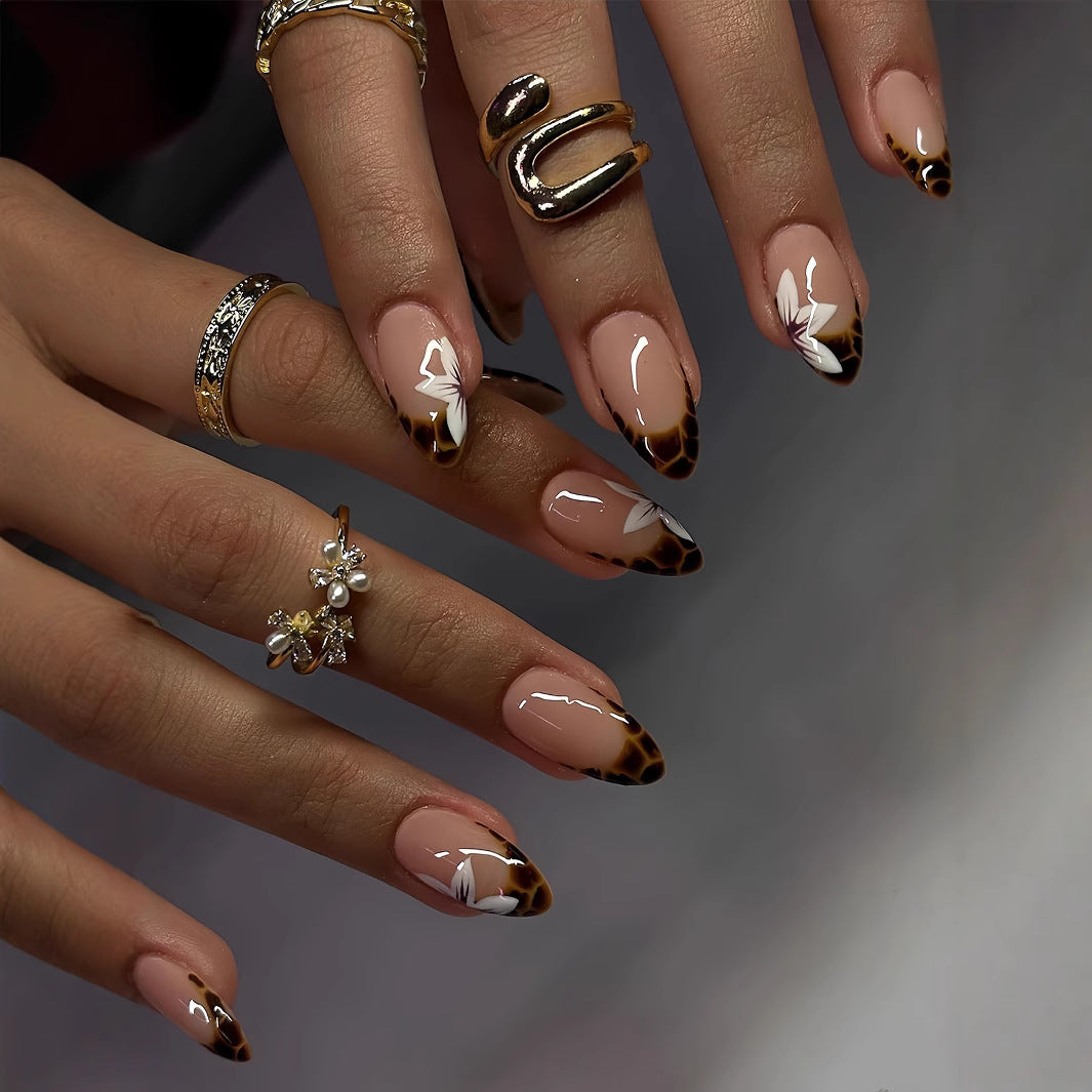 Exquisite Floral Design Stiletto Nails Brehn