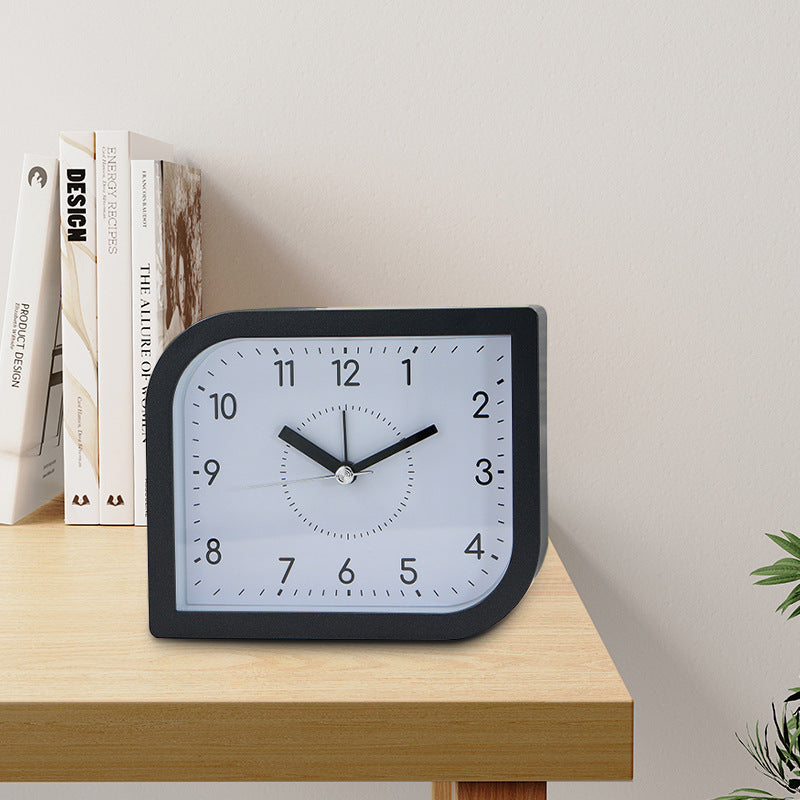 Nostalgischer Tischwecker Im Kreativen Haus-Design Brehn