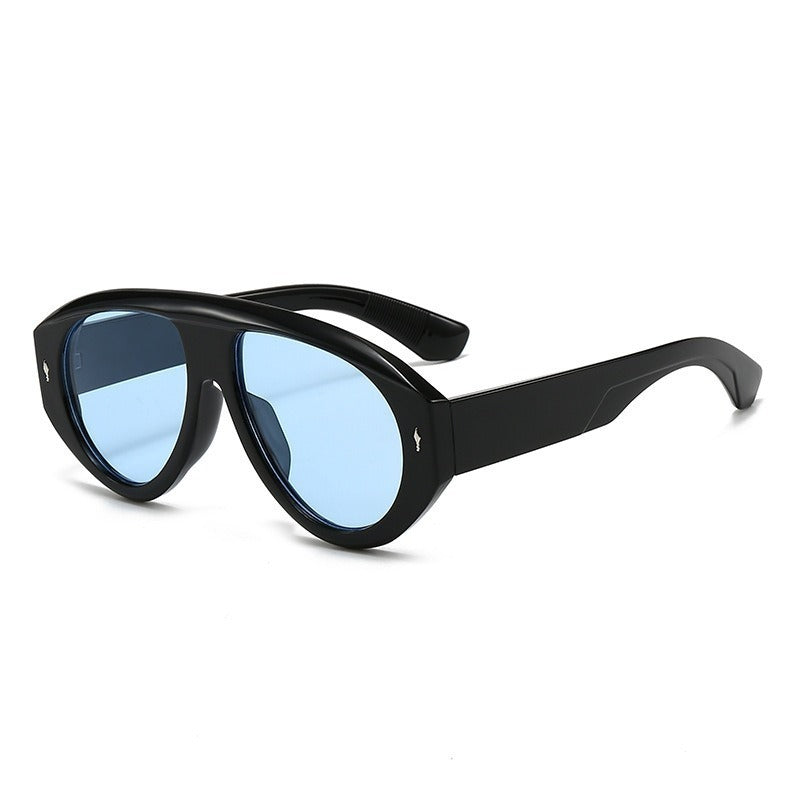 Damen moderne Fashion-Sonnenbrille im futuristischen Design Brehn