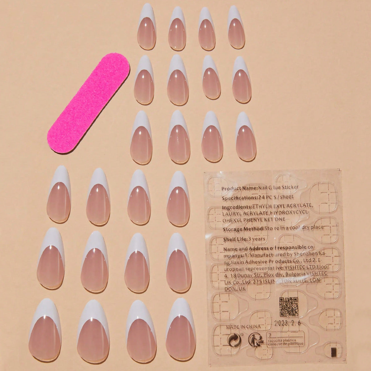 Kunstnagelset mit eleganten spitzen Formen Brehn