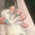 Elegante florale Stiletto-Nagelkunst Brehn