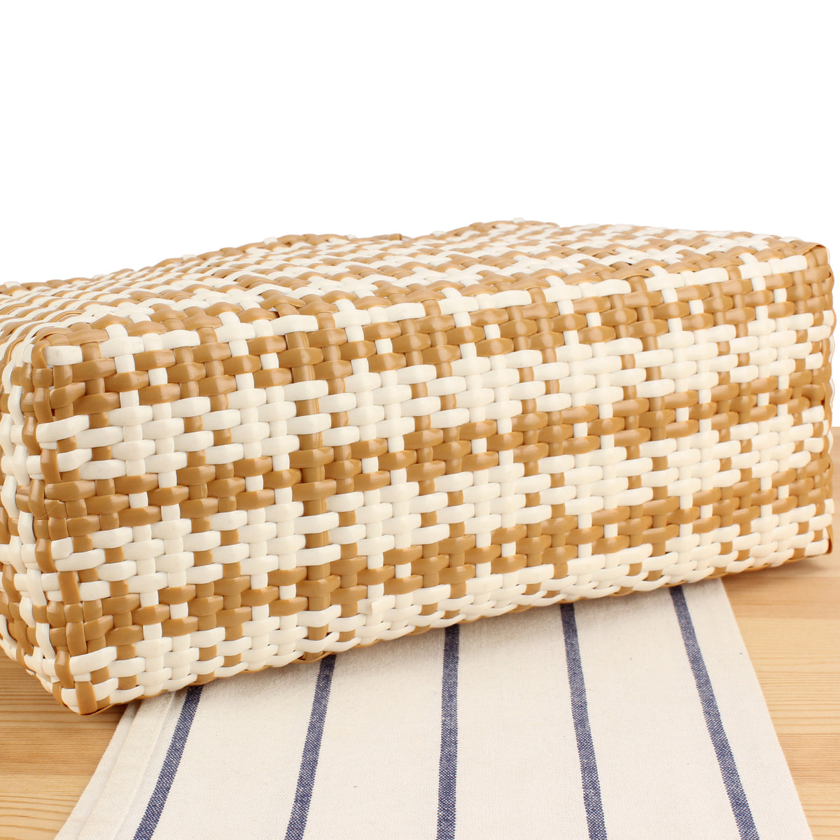 Designer-Tragetasche Aus Hochwertigem Geflochtenem Material Brehn