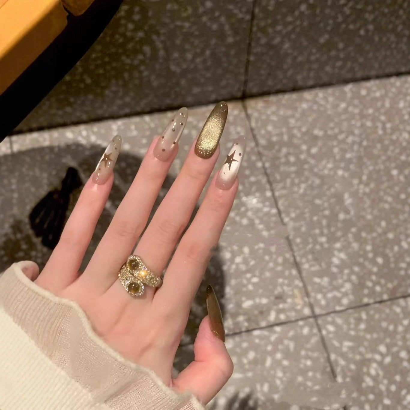 Glamouröses Nageldesign-Set Brehn
