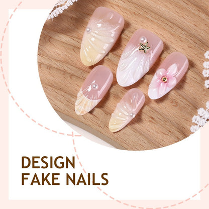 Kunstnagelset mit floralem und luxuriösem Design Brehn