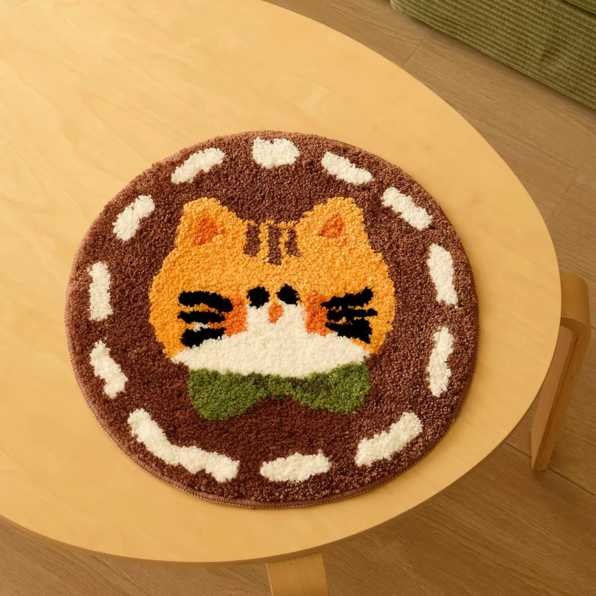 Runder Plüsch-Tufted Katzen-Gesicht Akzent Teppich