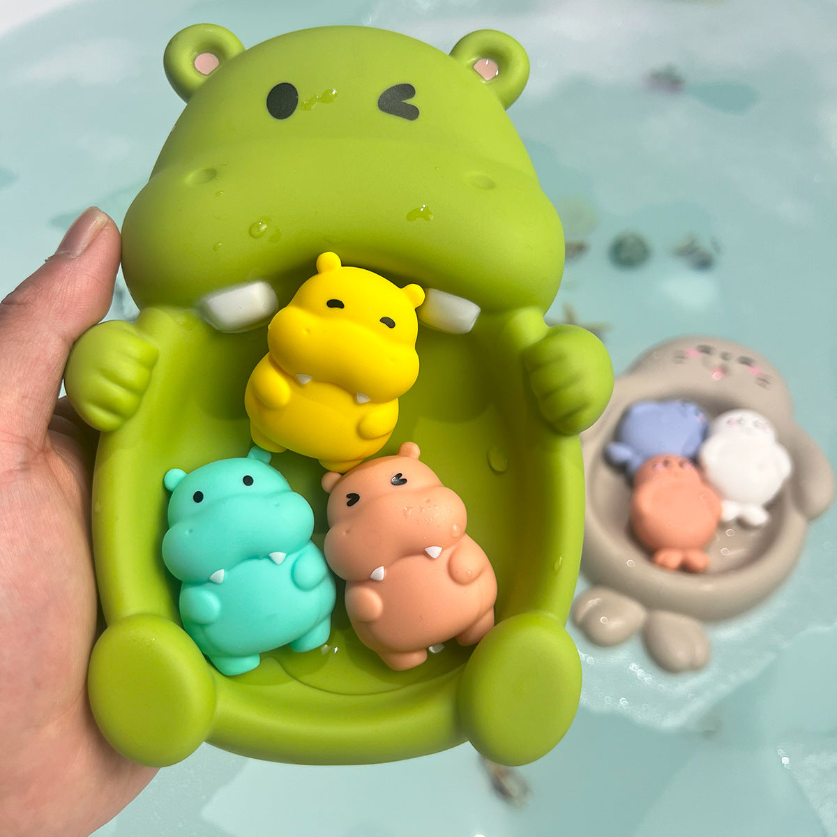 Unisex Badespaßspielzeugset mit niedlichen Nilpferdfiguren Brehn