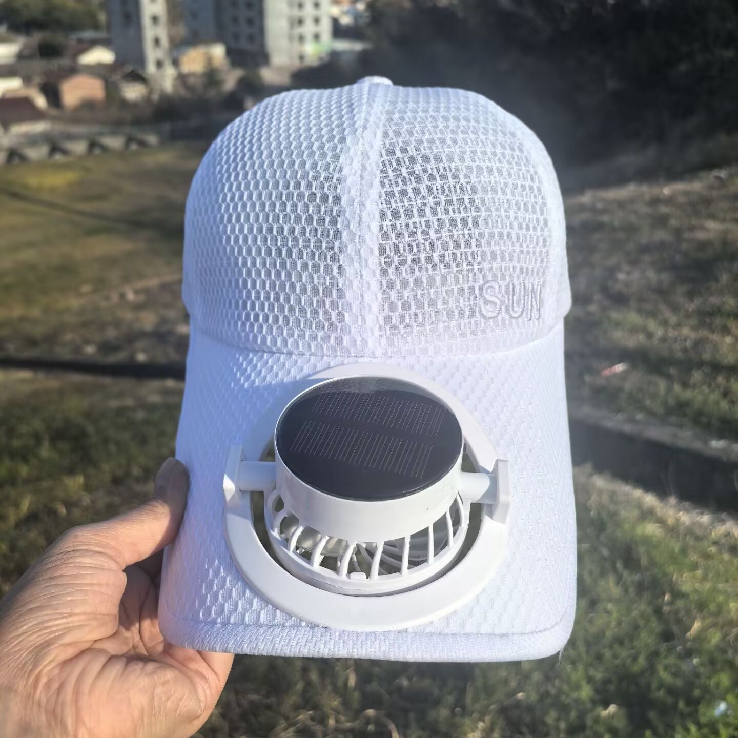 Belüftete Baseballmütze mit abnehmbarem wiederaufladbarem Ventilator Brehn