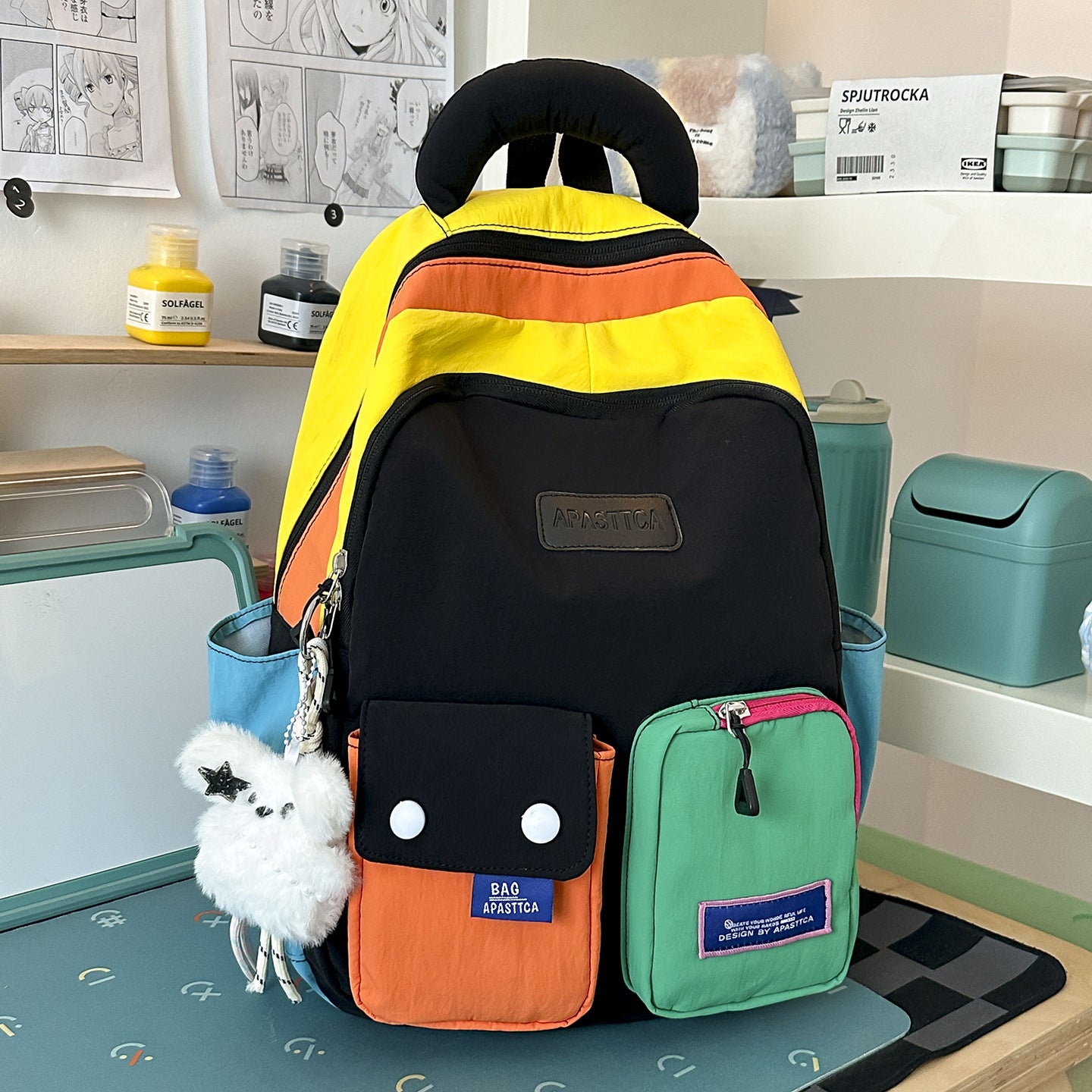 Spaßiger und funktionaler Mehrfach-Taschen Schulrucksack