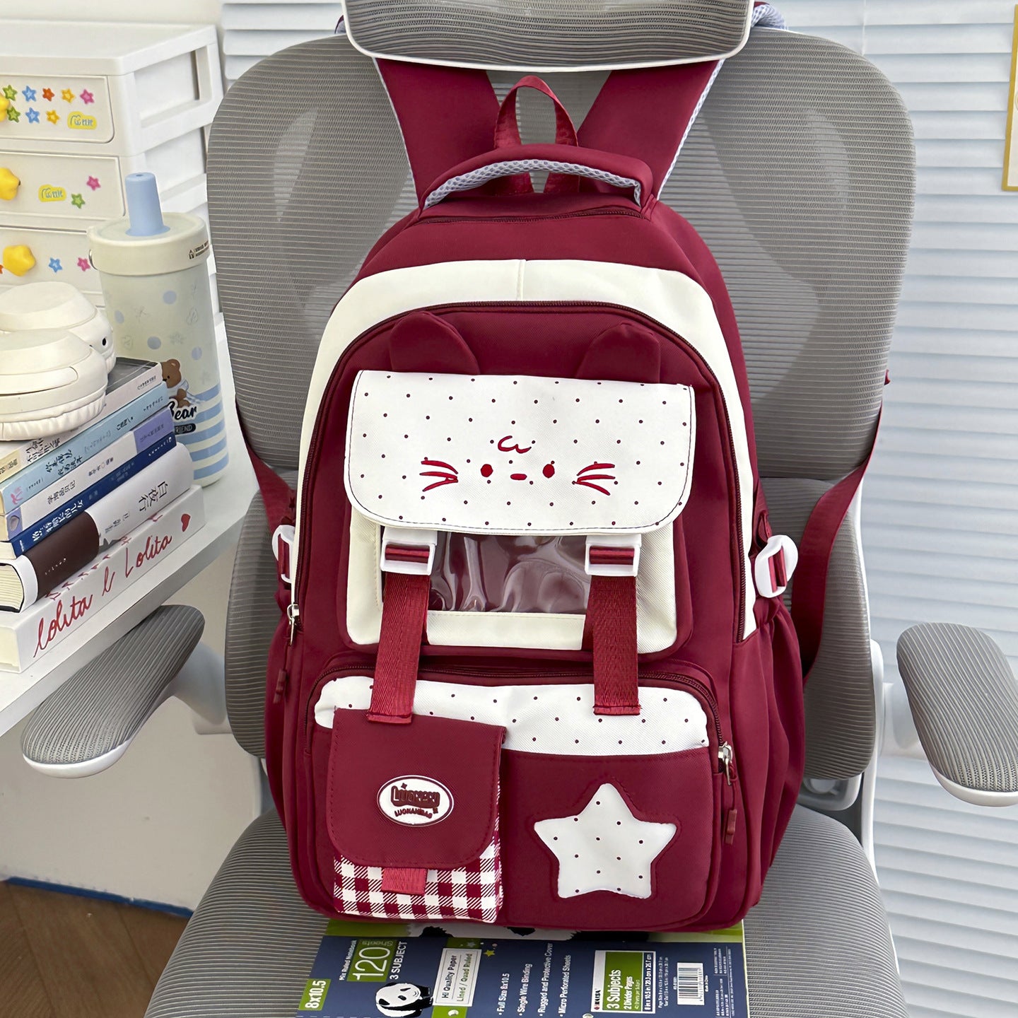 Süßer katzenohriger Schultasche