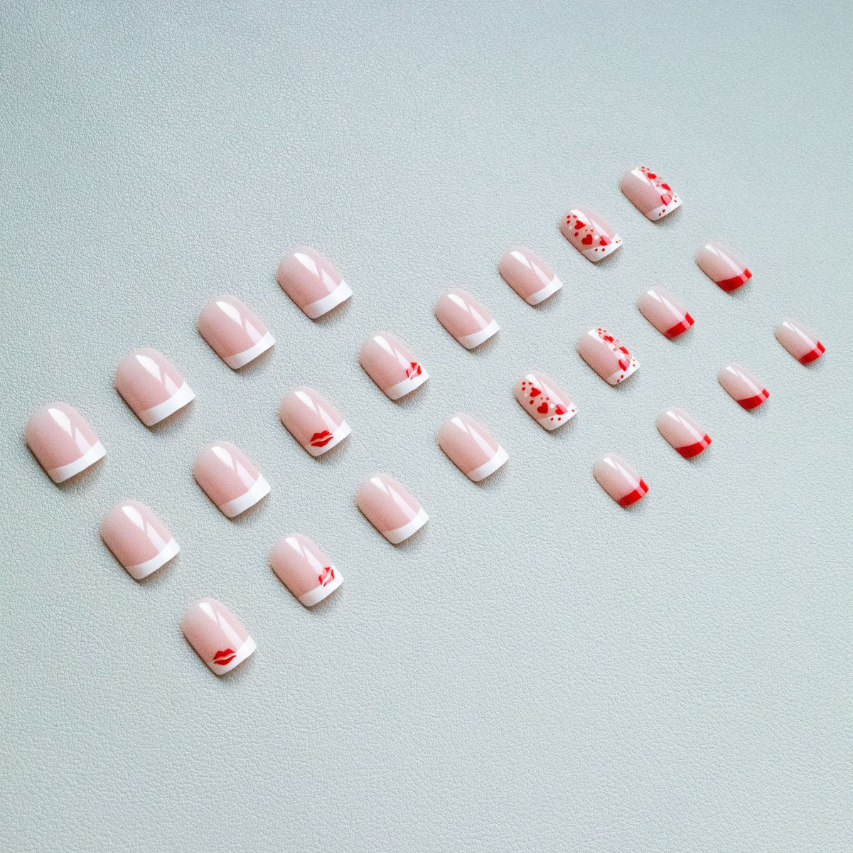 Kreatives Kiss-inspiriertes Nagelkunst-Set