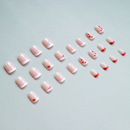 Kreatives Kiss-inspiriertes Nagelkunst-Set