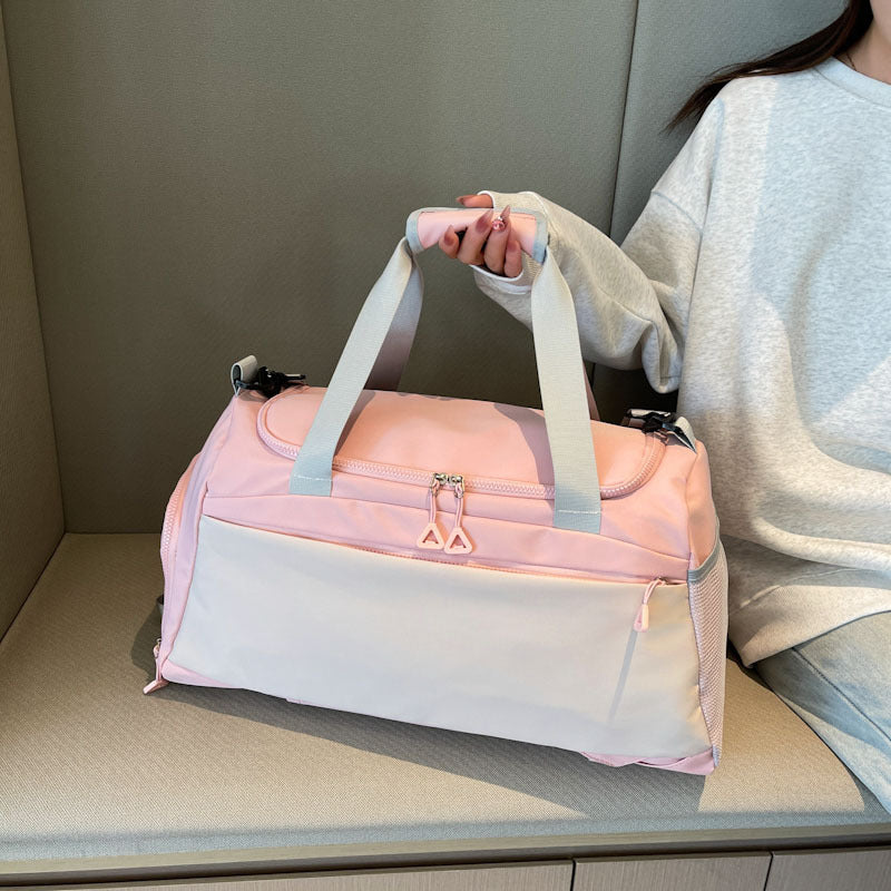 Sportliche und Vielseitige Reisetasche mit Mehreren Fächern Brehn