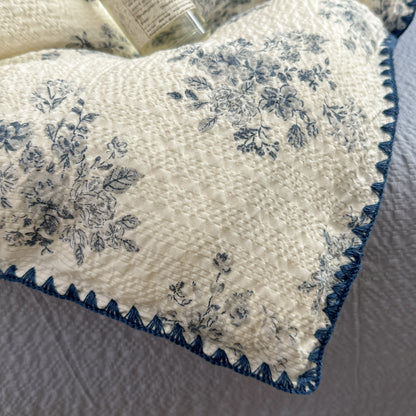 Blumenmuster gesteppte Tagesdecke