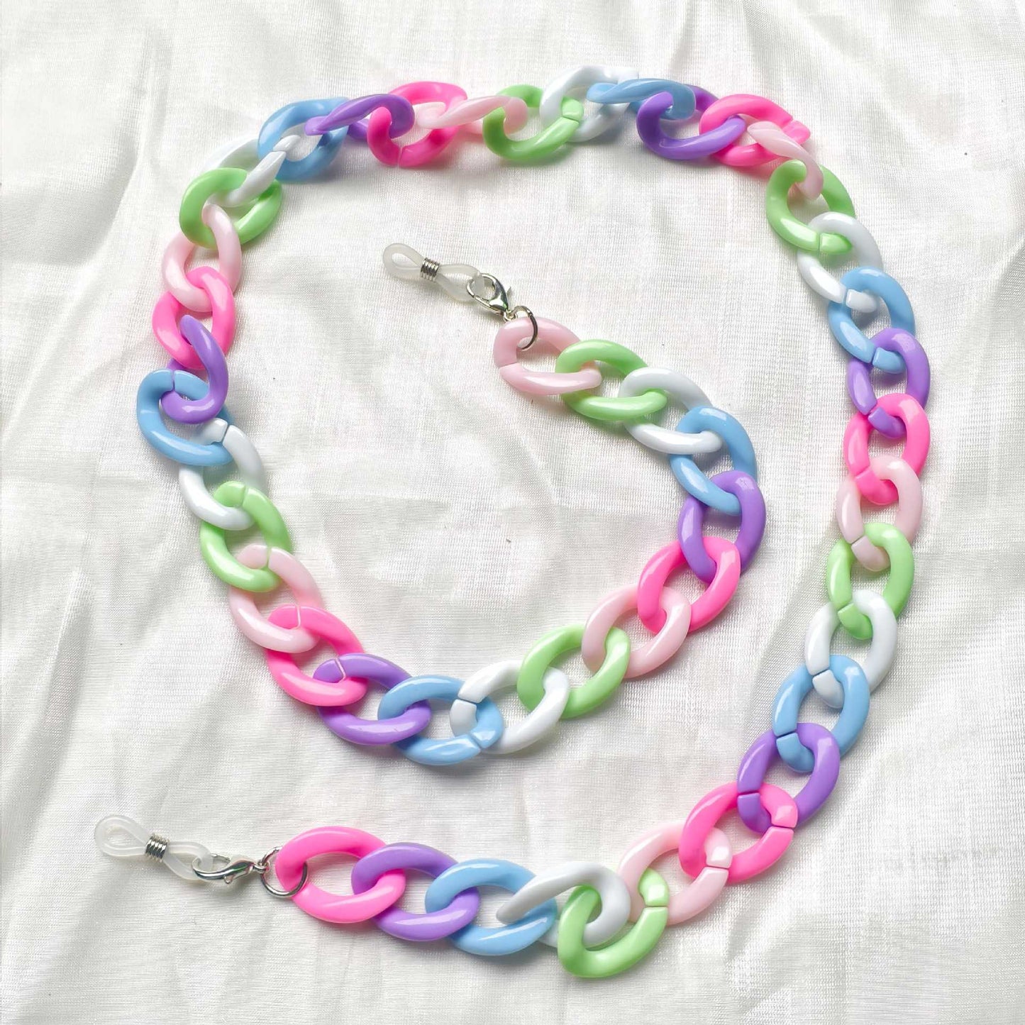 Verspielte Brillenhalterkette Aus Kunststoff Brehn