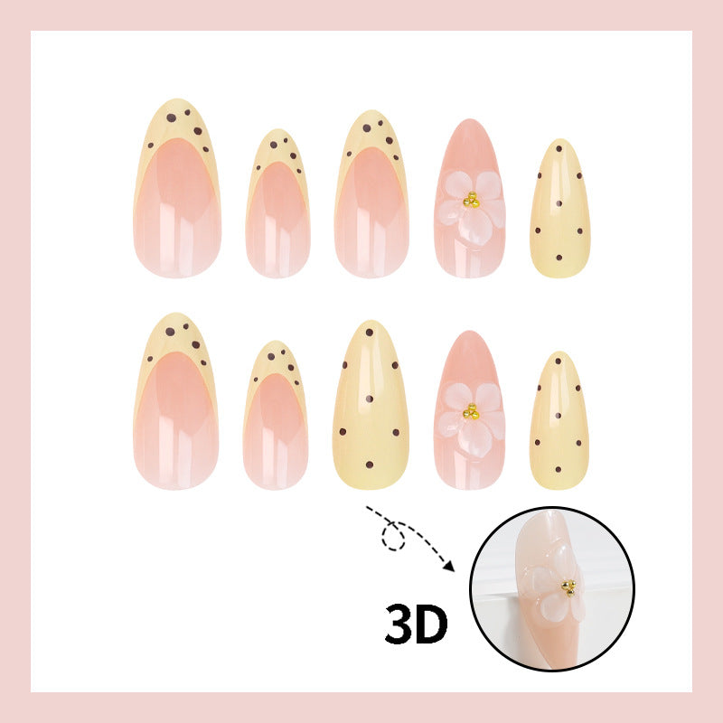 Künstliche 3D-Fingernägel mit Blütenverzierungen Brehn